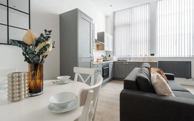 Sweeting Suites - Luxury Apartments