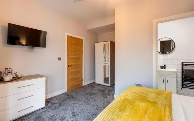 Bondgate Hotel East Midlands Airport