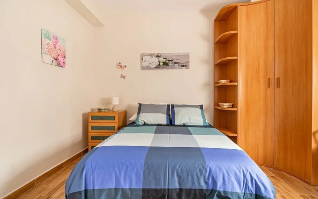 Comfortable Holiday Home in Málaga Near Seabeach