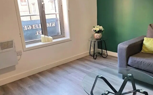 Affordable 1 Bedroom Flat in City Centre