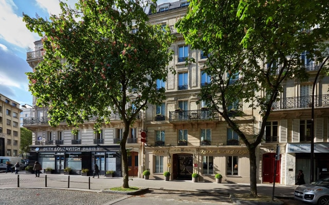 hotelImage