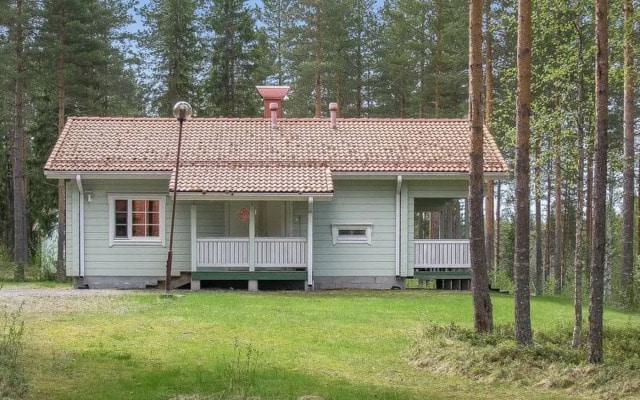 Yläneuvola niemi