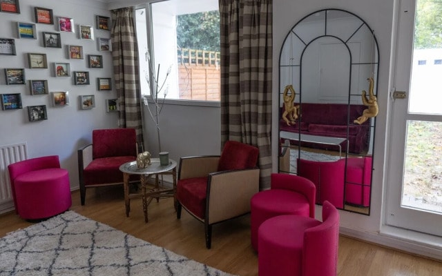 Regent's Park, Sleeps 8, Pet Friendly & Garden