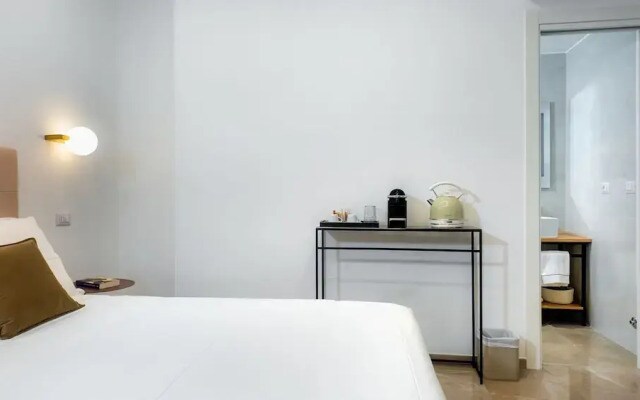 Aura Vatican Suite