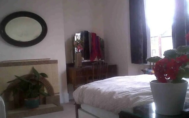Grove Guest House