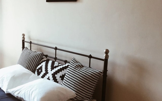 Lucka Rooms - My Sweet Lord B24.4