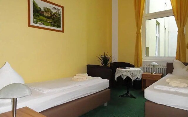 Hotel Pension Fischer am Kudamm