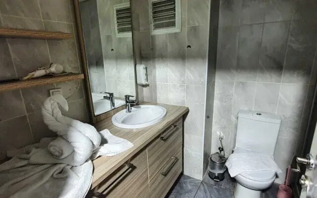 İNCİ House