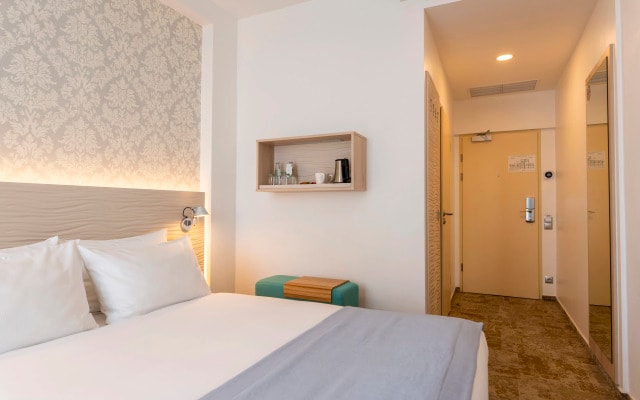 Metropol Hotel