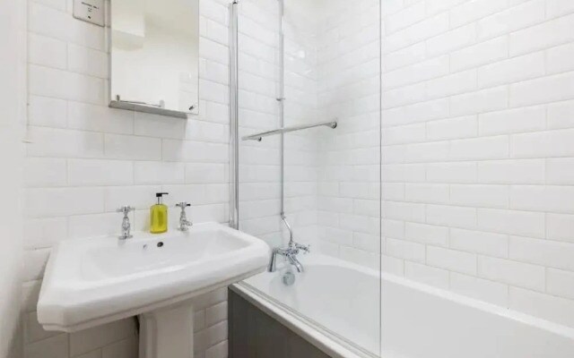 Olympia s Torch 1 Bedroom in Kensington