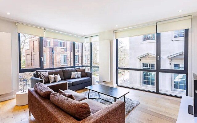 Wonderful Holborn Apartment