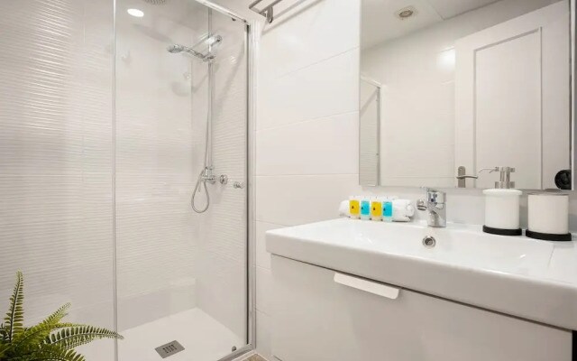Alluring Apartment in Malaga Downtown