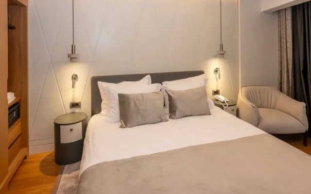 Baver Hotel