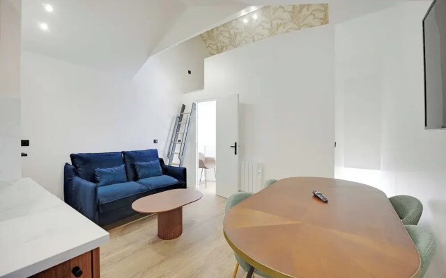 Modern Apt - 2bd/6p - Near Paris