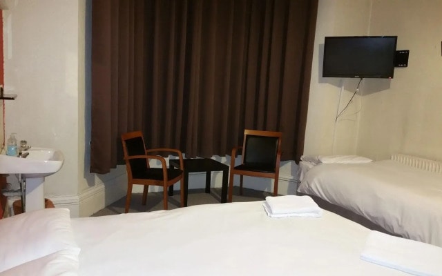 Saji Hotel Ilford
