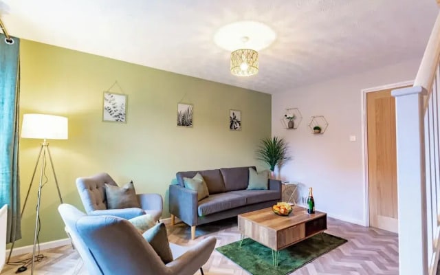 Goldcrest House
