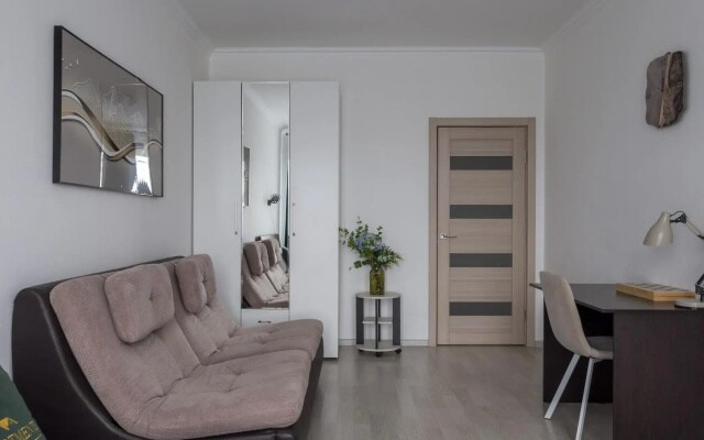 A COPY of Mira.Apartments on 65 Kastanaevskaya Street