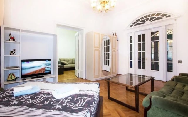 ApartLux Маяковская Делюкс