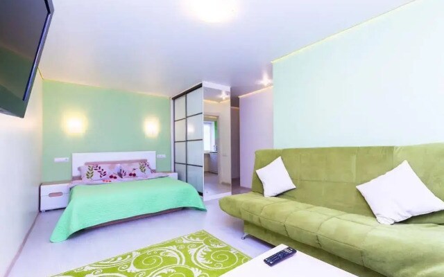Green Fresh Apartment