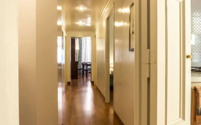 Blue Spirit Apartment