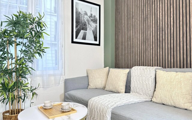 B 5496  - Gare Montparnasse - Cosy studio