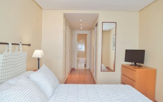 DFlat Escultor Madrid 302 Apartments
