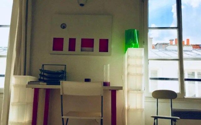 Cosy 25 Sqm Studio in Heart of Paris (Adults Only)