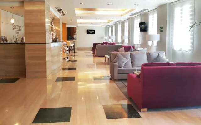 Отель Sercotel Alcalá 611