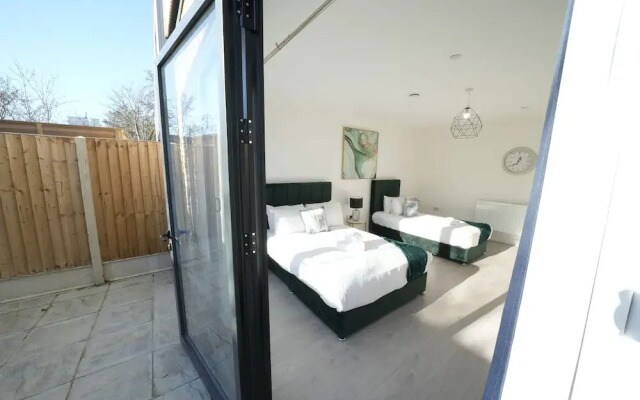 Ealing Broadway Great Stay