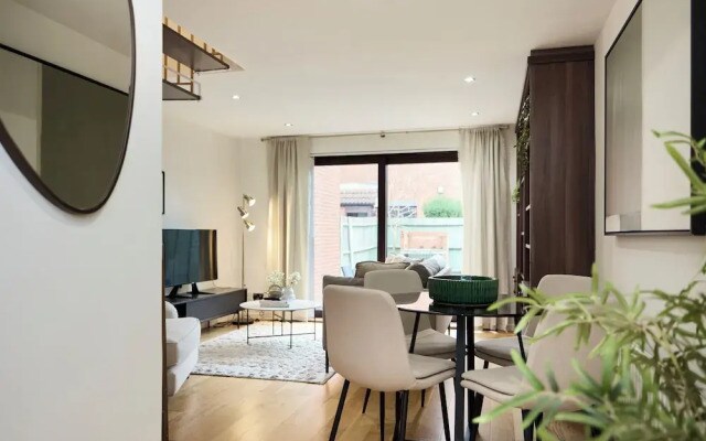 Poplar Garden Townhouse
