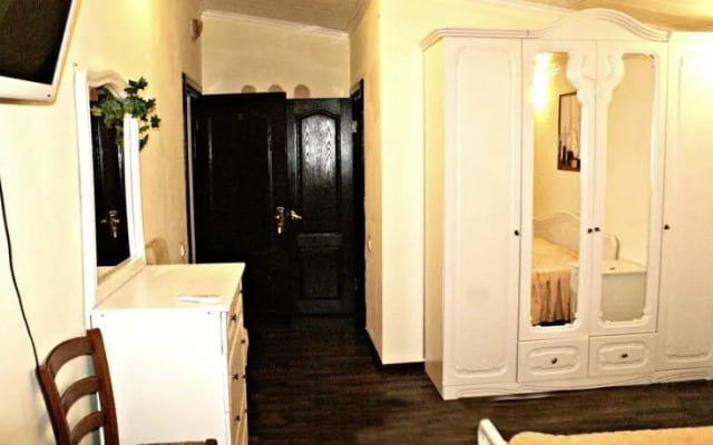 Bayazet Hotel