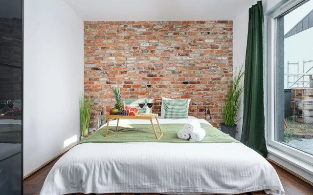 Lumina 3-room apart with large terrace