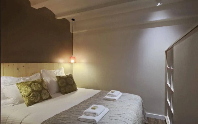 Ssa Sagrada Familia Apartments