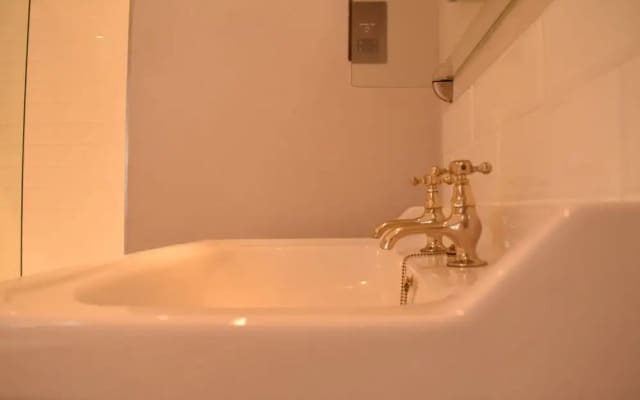 1 Bedroom Mayfair Apartment Near Hyde Park