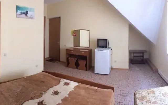Kamelot Villa