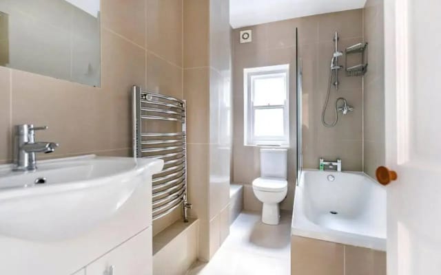 Luxury Fulham Flat with 5* Touches Nr River Thames