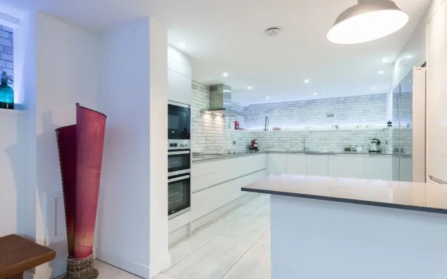 The London Warehouse Apartments