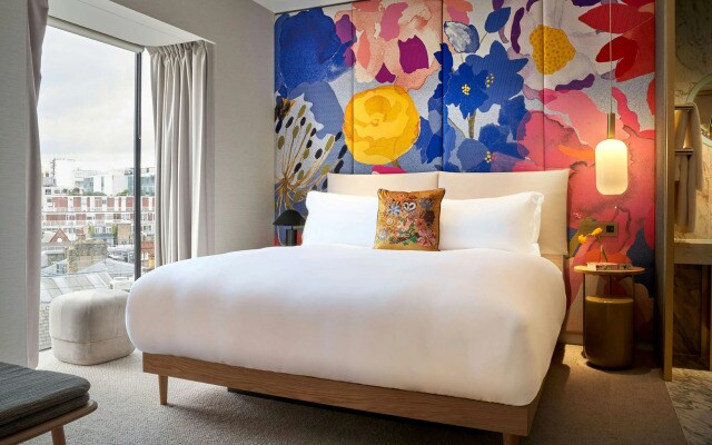 The BoTree London, Curio Collection by Hilton