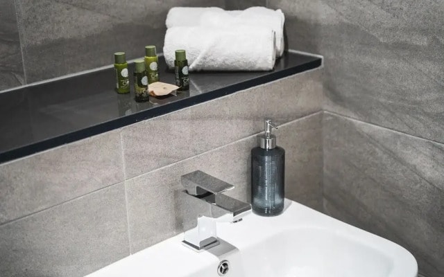 Staycay Modern 2-bed Apartment in Sheffield City Centre