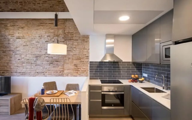 Pau Claris Design Apt. Next to Paseo de Gracia