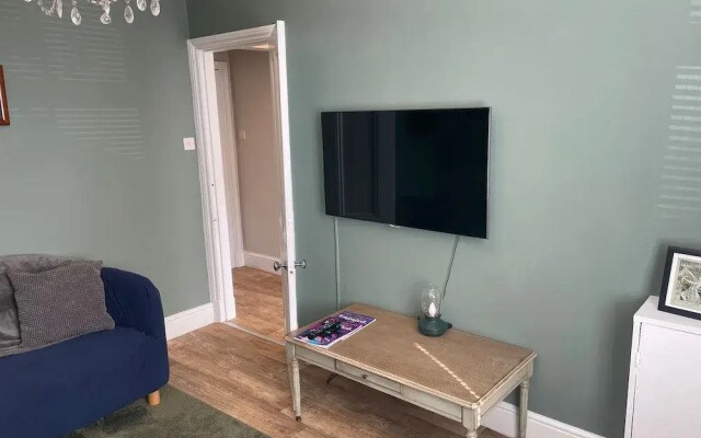Comfy 1Bd Retreat In The Heart Of Alderley Edge