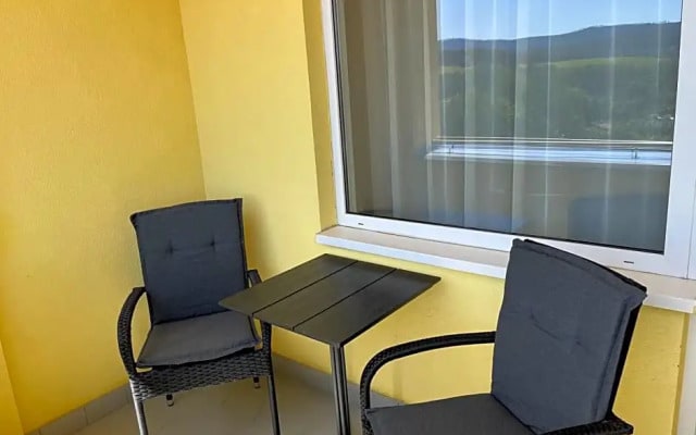 Ubytování Hanka v hotelovém pokoji C408