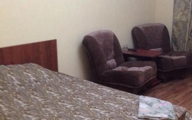 Frau Dona Hotel