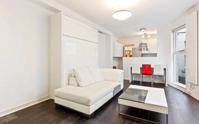 Spacious 1 Bed Flat W/patio in Central London