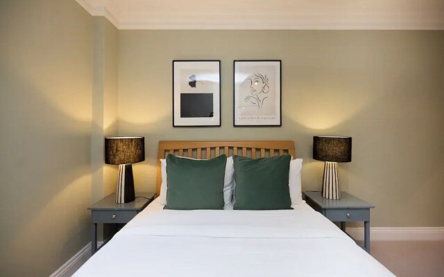 Lapwing Court Retreat