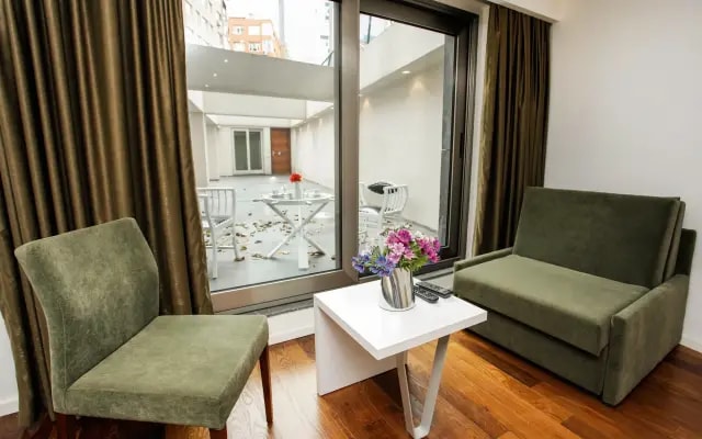 Nish Istanbul Suites & Hotel