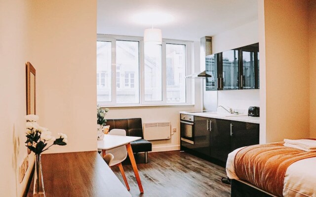 Vincent House Studio Apartments