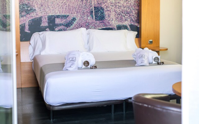 Abba Sants Hotel