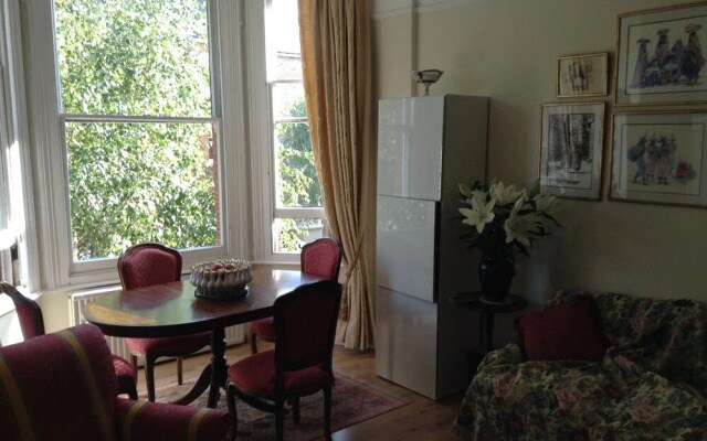 Beautiful Apartment in Best Part of Central London