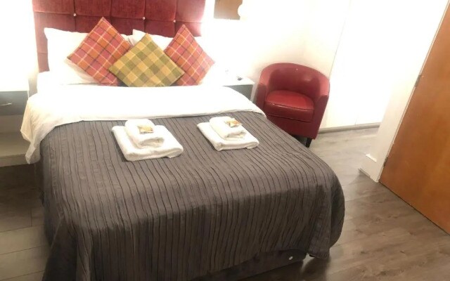 Islington Apartments